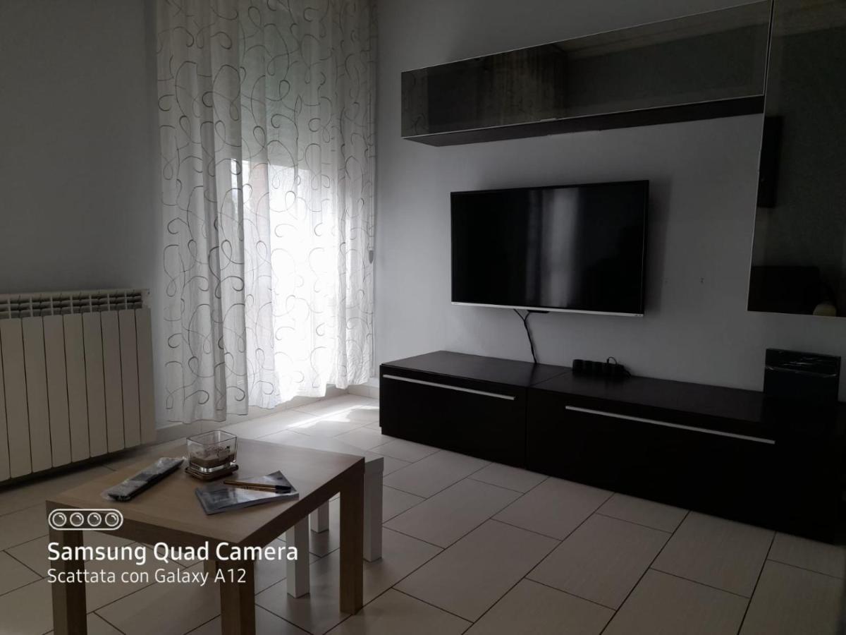 La Casa Di Debby Parcheggio Wi-Fi , Aria Condizionata Gratuiti Daire Capannori Dış mekan fotoğraf